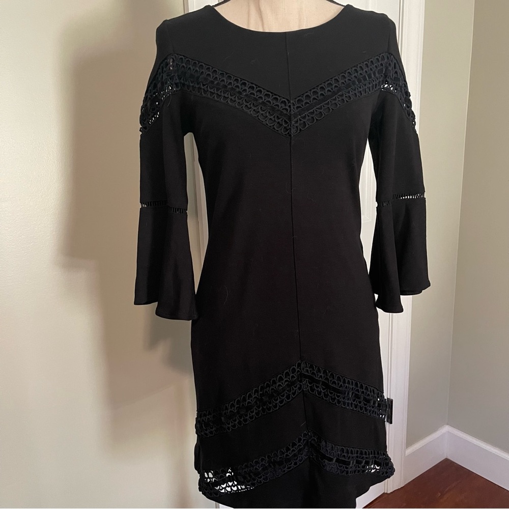 👗 Kaari Blue LBD